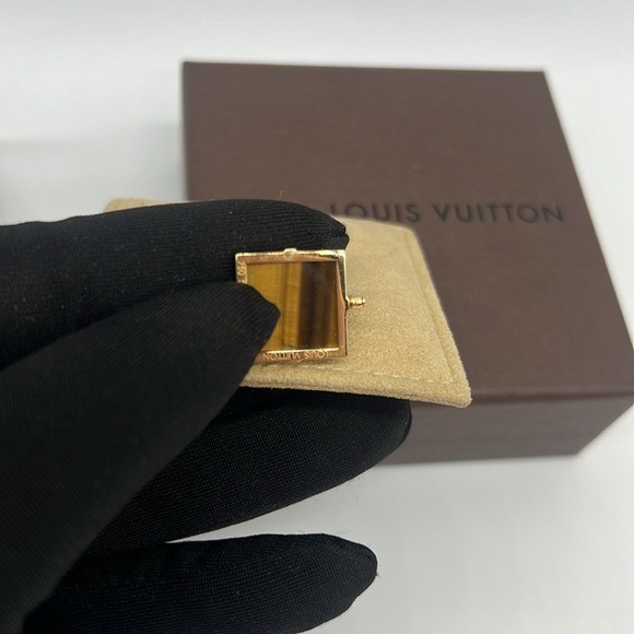 Louis Vuitton NWB Vintage 18K Yellow Gold Tiger Eye Padlock Shaped Pendant - Picture 5 of 16